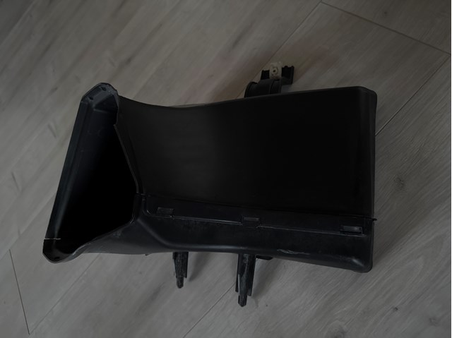 51748072093 BMW