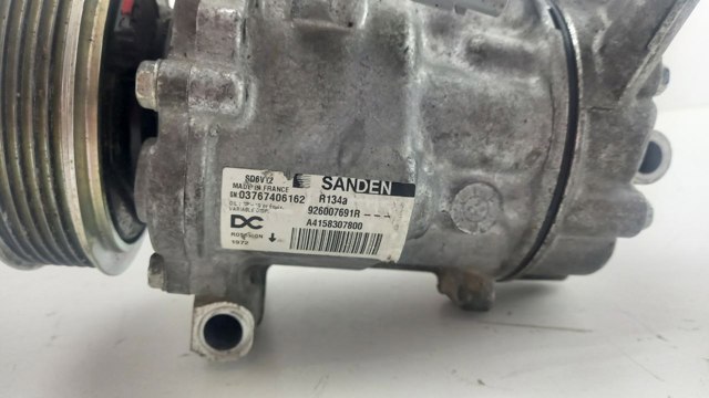Компресор кондиціонера 926007691R Renault (RVI)