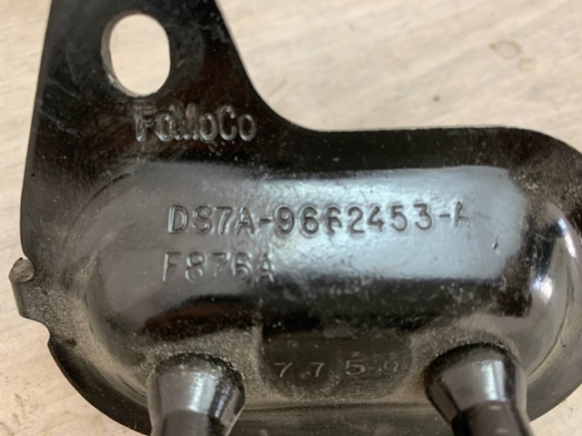 Купити DS7A9662453A Ford 