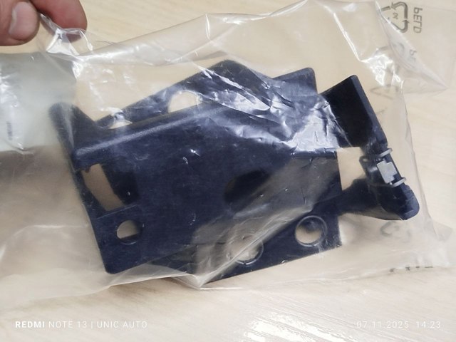Купити 625269219R Renault (RVI) 