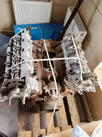 ДВЗ Land Rover LR035101 ціна, від 126.69 USD