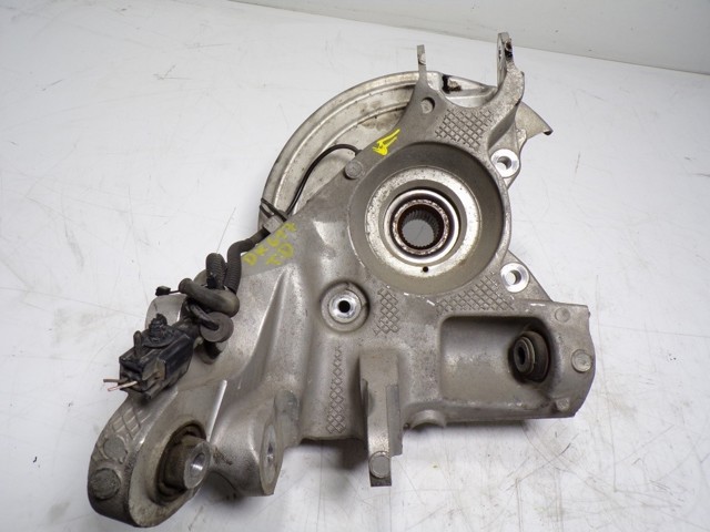 LR114257 Land Rover Цапфа поворотна права