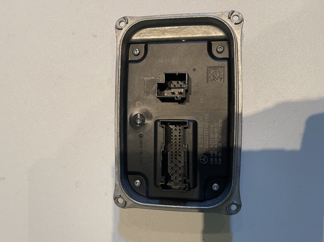  Mercedes A2239006530