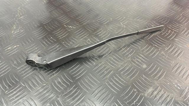  Land Rover LR104004 ціна, від 31.78 USD