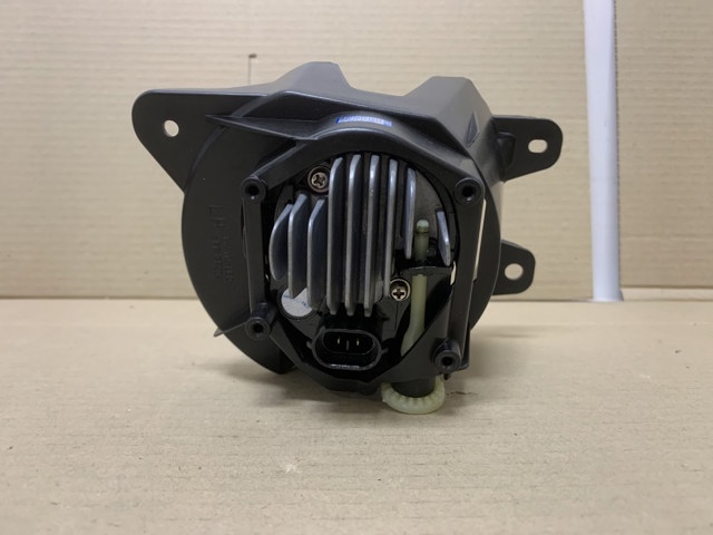 Фара протитуманна, ліва 812200C030 Toyota