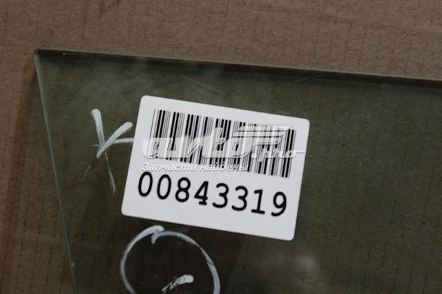Скло передніх дверей, правою DK6221410CB Land Rover