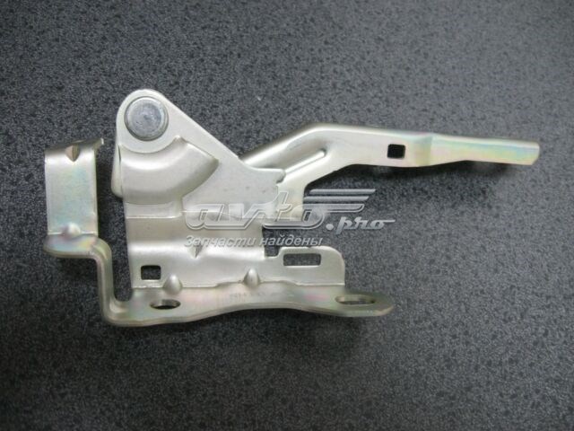 Шарнір капота правий Hyundai/Kia 791202H000