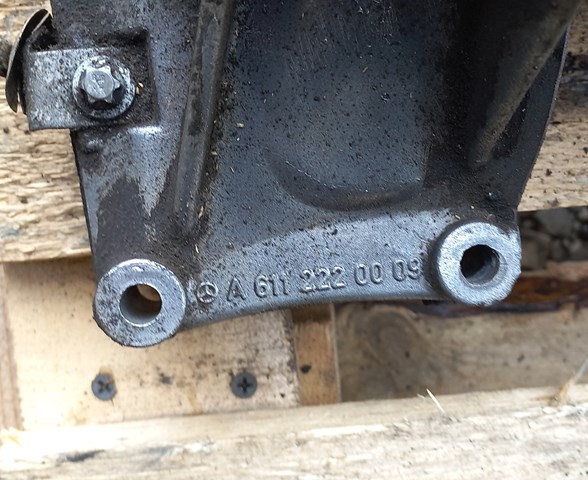 Купити A6112220009 Mercedes Піввісь права