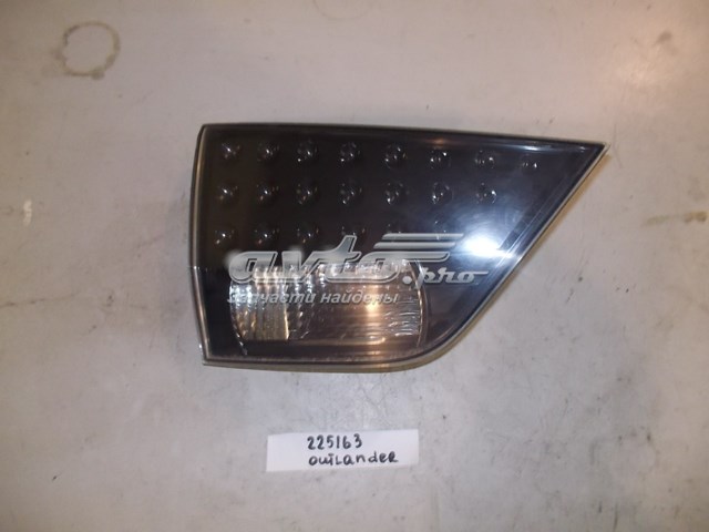 Купити 8331A065 Mitsubishi Ліхтар задній лівий, внутрішній