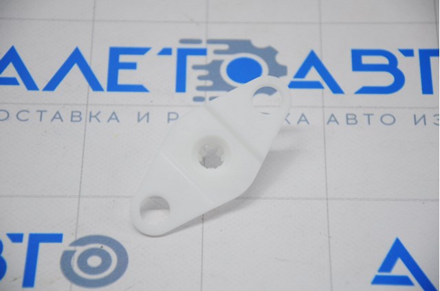 Кліпса кріплення фари Signeda PFD43395ALR