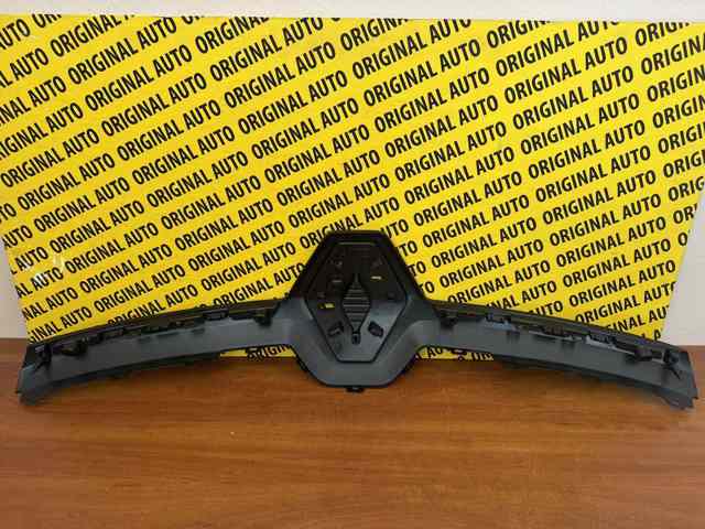 Молдинг решітки радіатора Renault (RVI) 623823514R ціна, від 24.10 USD