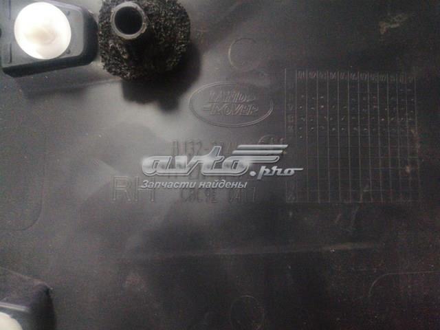  Land Rover LR033111