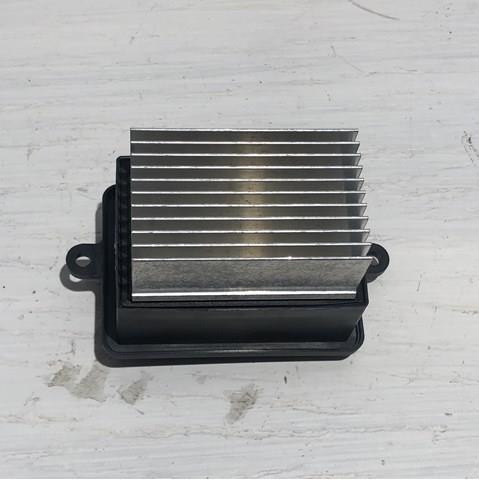  Chrysler MR0176005930