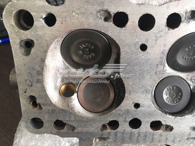 Купити FE1110100E Mazda Головка блоку
