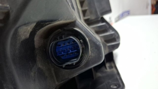 Основна фара - вставка Hyundai/Kia 92102P2120 ціна, від 823.33 USD