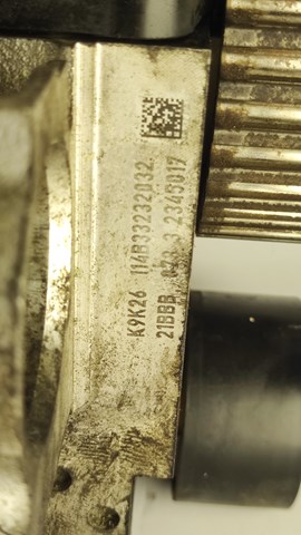 Головка двигуна Renault (RVI) 110421067R ціна, від 171.93 USD