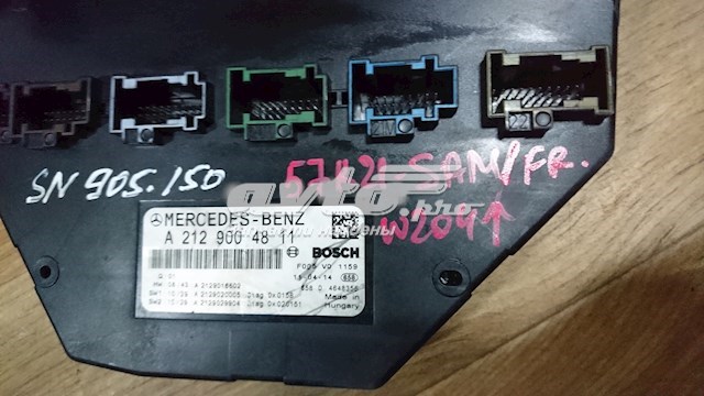 Купити A2129004811 Mercedes 