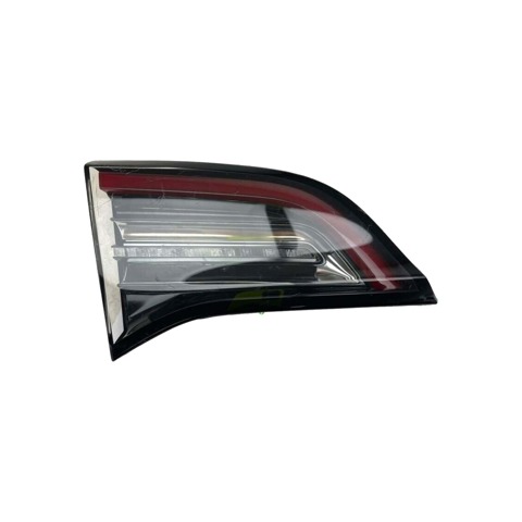  Tesla Motors 107740300B