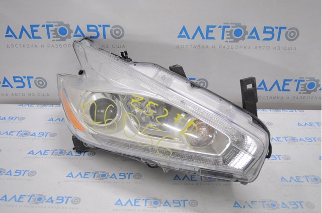 Купити 260105AA9A Nissan/Infiniti Фара правая
