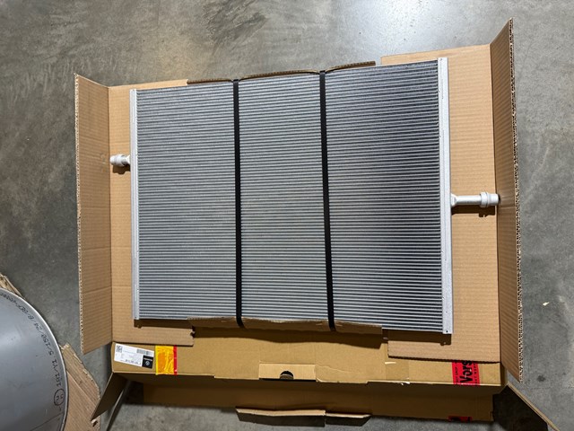 Радіатор охолодження, додатковий Mercedes A9075001300
