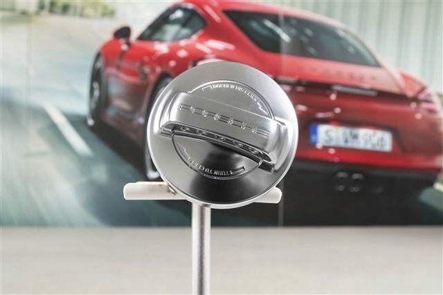  Porsche PCG20127100