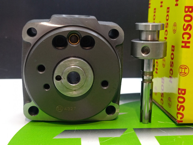 Купити 1468334327 Bosch Плунжерная пара