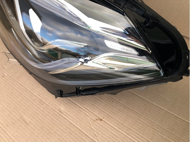 Купити A2479067701 Mercedes 