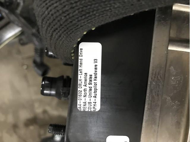 Купити 146255400H Tesla 
