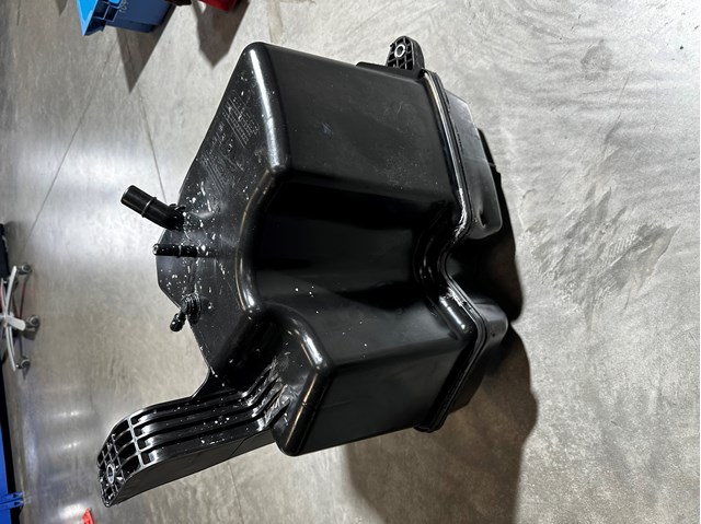  Mercedes A0994713600
