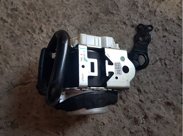 Пасок безпеки задній лівий Mercedes A2058600785 ціна, від 63.35 USD