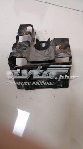 Кронштейн подушки (опори) двигуна, лівої Peugeot/Citroen 9810216980