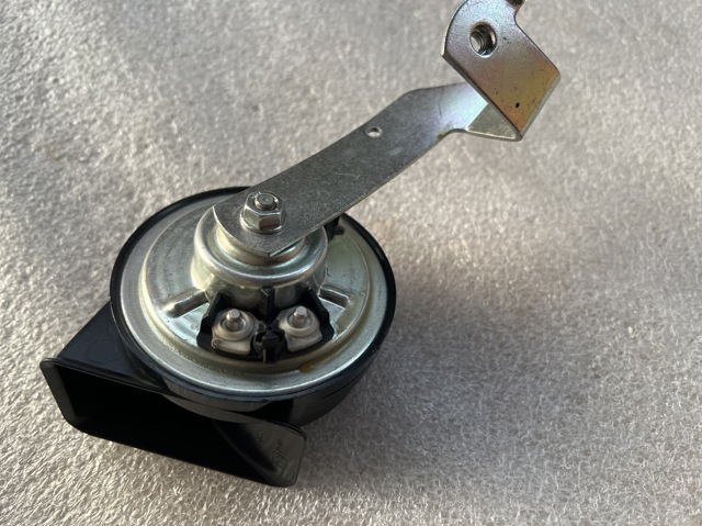 Купити A4475421100 Mercedes Сигнал звукової, клаксон