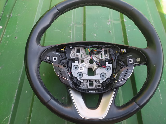 2457935AC Ford 