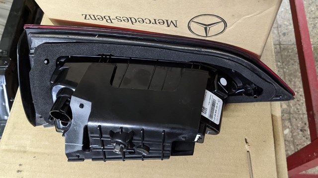  Mercedes A1679066507 ціна, від 248.62 USD