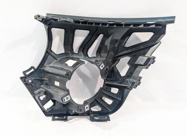 Купити 7302508 BMW Кронштейн кріплення протитуманною фари, правої