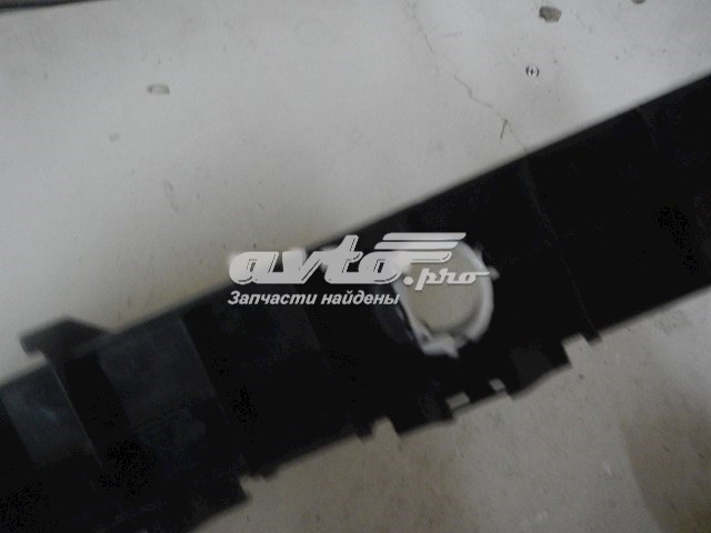 5211660220 Toyota Лівий кронштейн переднього бампера