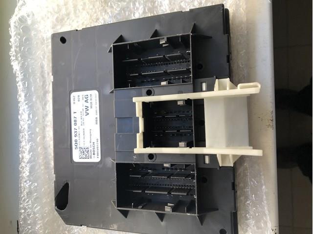 Блок комфорту VAG 5Q0937087T ціна, від 25.34 USD