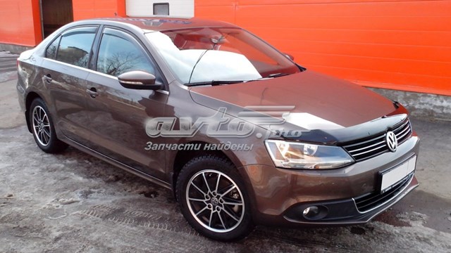 Спойлер капота на Volkswagen Jetta VI 162, 163, AV3, AV2, AY2, AY3