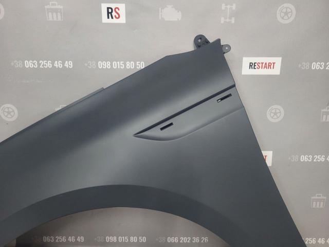 Ліве переднє крило Polcar 60C301 ціна, від 38.18 USD