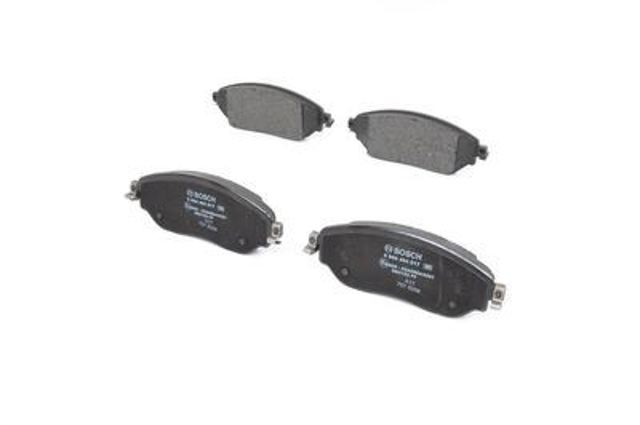 986494817 Bosch Передні гальмівні колодки