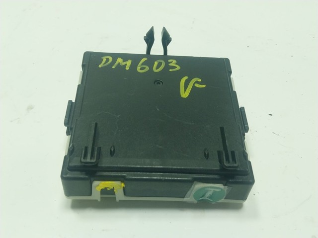 A1779008511 Mercedes Блок комфорту задніх дверей