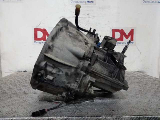 Купити ND0 Renault (RVI) Ручна коробка передач