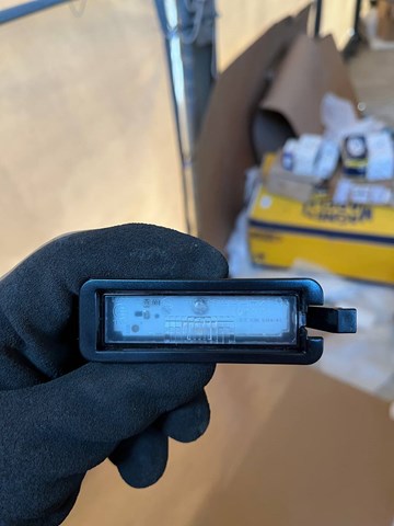 Купити K68211290AB Fiat/Alfa/Lancia Ліхтар підсвічування заднього номерного знака