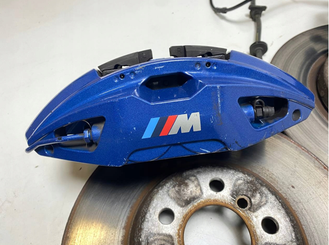 524068 BMW 