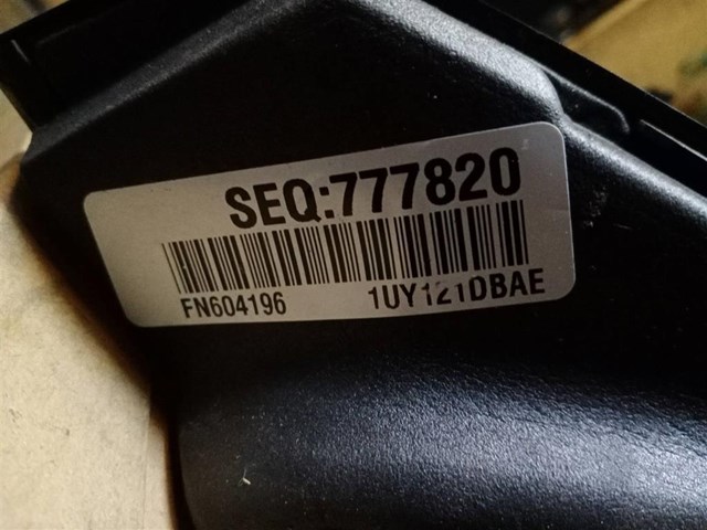  Chrysler 1UY121DBAE