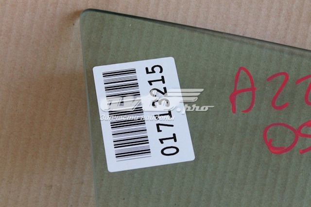 Скло передньої правої двері Mercedes A2227200218 ціна, від 38.19 USD