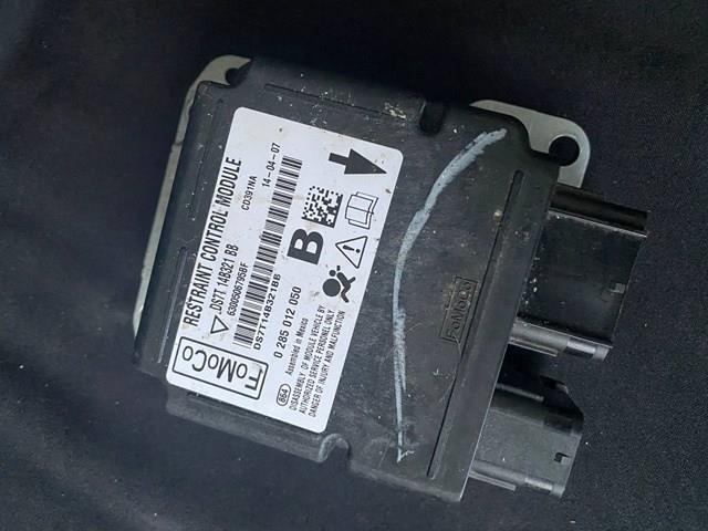 Купити DS7T14B321BB Ford 