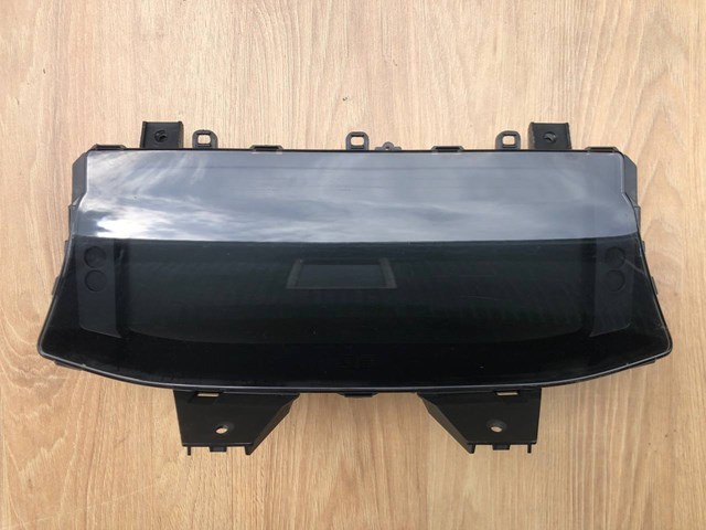 Прилади управління Land Rover LR069051 ціна, від 360.97 USD