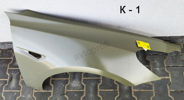 Переднє праве крило Tesla 1081400ECD