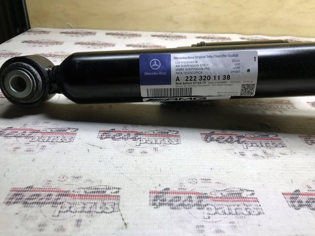 A2223201138 Mercedes Ліва передня стійка